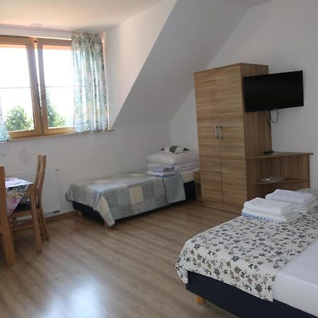 Agroturystyka Pod Grzywaczem Vila Sloszow Exterior foto