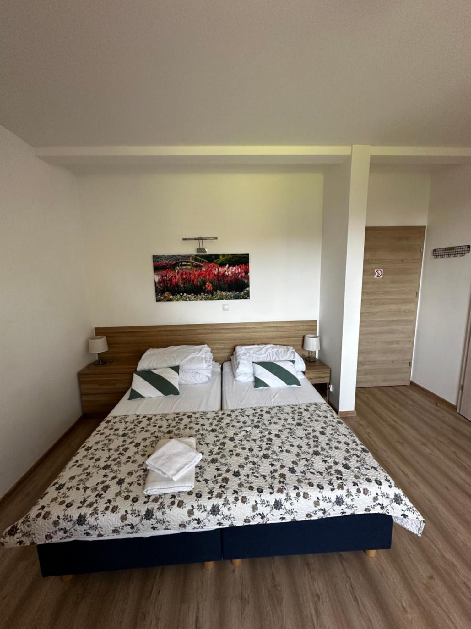 Agroturystyka Pod Grzywaczem Vila Sloszow Exterior foto