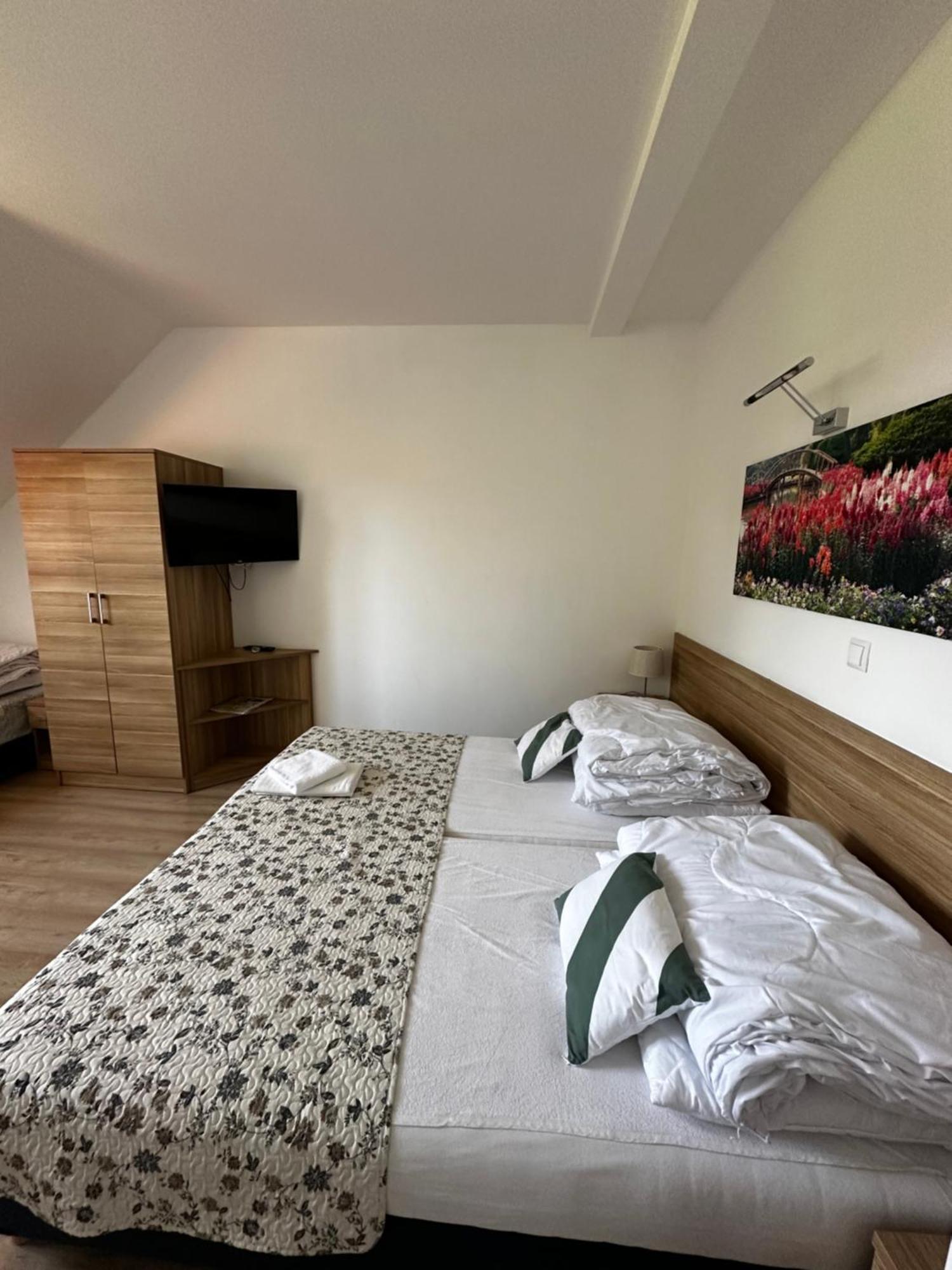 Agroturystyka Pod Grzywaczem Vila Sloszow Exterior foto